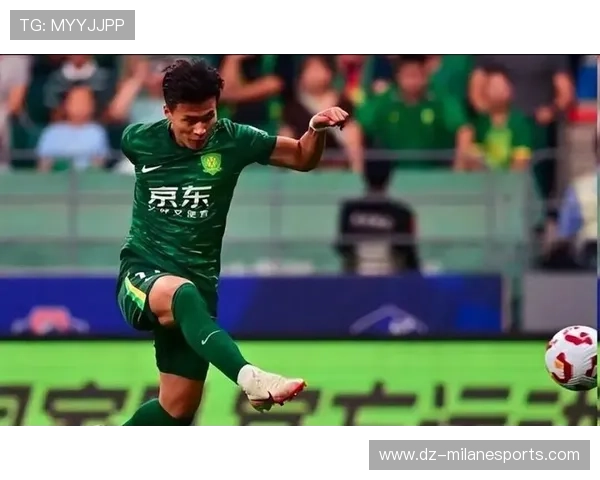 大连英博林良铭边路传中搅乱防线